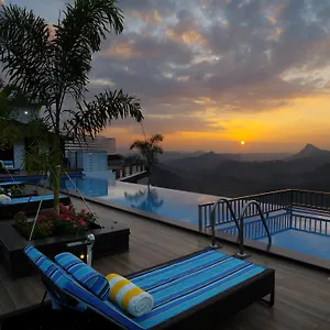https://the-panoramic-getaway.hotels-munnar.com