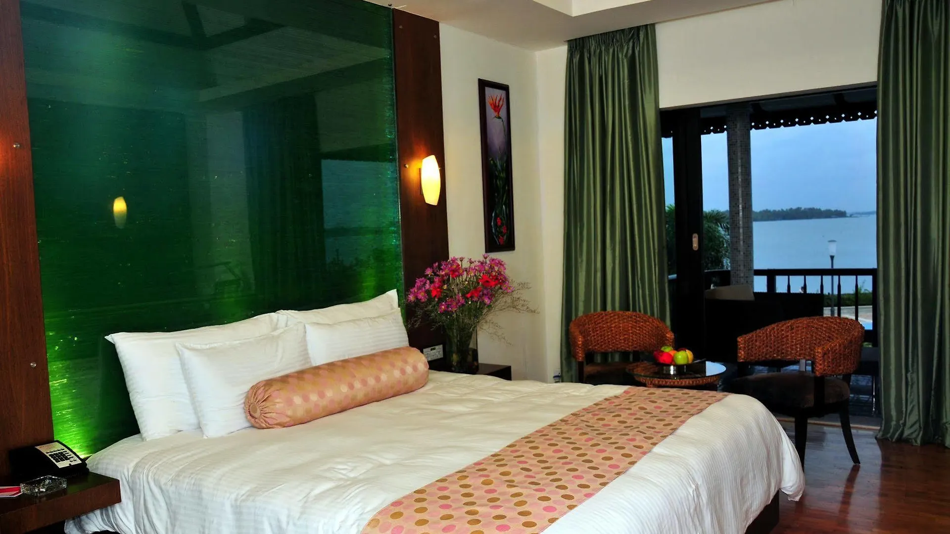*****  Ramada Resort By Wyndham Kochi India